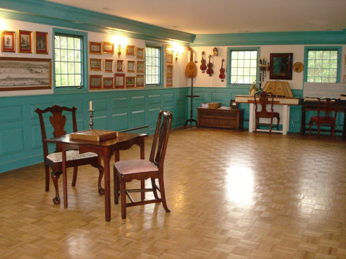 Newport House Bed & Breakfast Williamsburg
